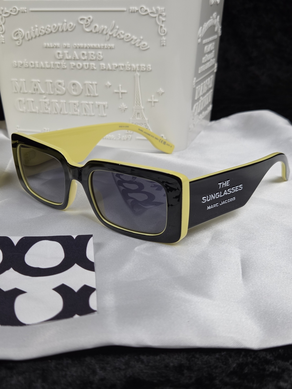 Marc Jacobs 'The Sunglasses' Black & Yellow Rectangular Sunglasses